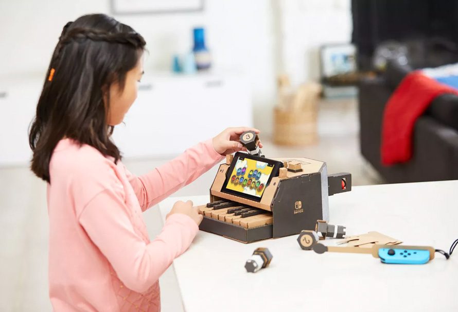 Nintendo Labo transforms Switch into a cardboard toybox